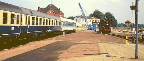 Bahnhof Bad Oldesloe Ausstellung DB Verkehrsausstellung 1988BR 212 326 BR 261 077 Avm Bpmz UIC neue 