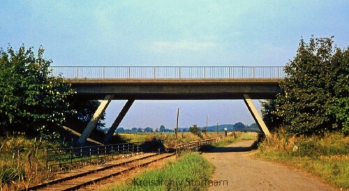 Blumenau Bahnhof Bahnstation 1973 letzer Personenzug Bad Oldesloe Elmshorn EBOE Schienenbus BR 798 (