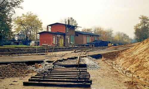 Blumendorf Bahnhof 1974 Gleiserneuerung Industriegleis (2)