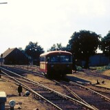 Bahnhof_Barmstedt_1973_Lokschuppen_VT_798_998_DKW_Weiche_Nebenstrecke_Bad_Oldesloe_Elmshorn_EBOE-1