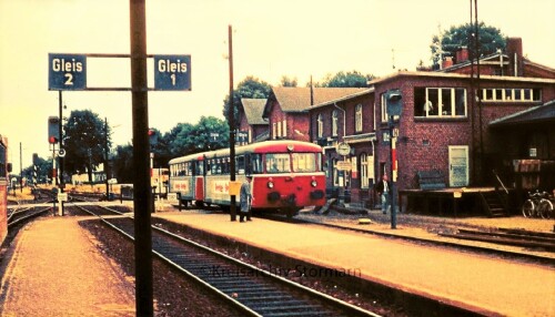 Henstedt Ulzburg Bahnhof 1966 BR 798 VT 98 Doornkaat BR 998