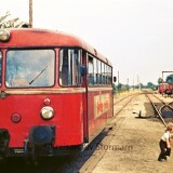 Uerdinger_Schienenbus_BR_798_VT_98_Doornkaat_Werbung_Zug_Alverslohe_Bahnhof_1973_Bad_Oldesloe_Elmshorn_EBOE-4