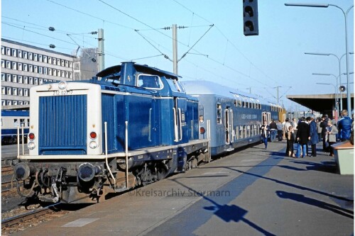 BR 212 077 ozeanblau LBE DAB & 8 Braunschweig Hbf 1980