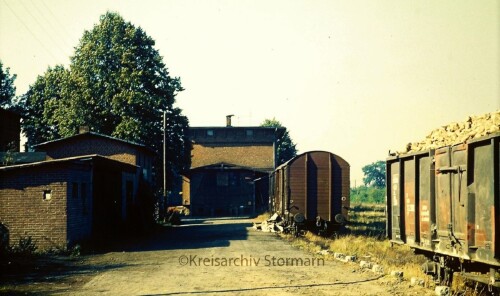 Bahnhof Hollenbek 1970 Kaiserbahn Rübenernte Gedeckter Güterwagen (1)