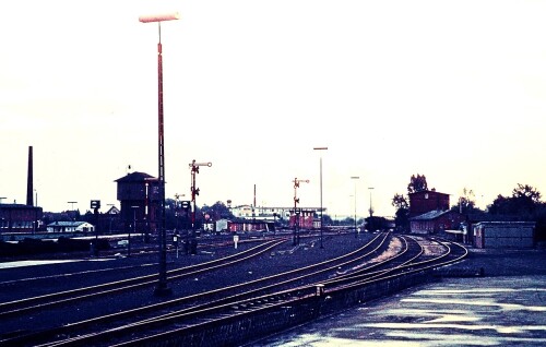 BR 051 403 Militärzug Manöver Panzer Hechtwagen 1969 Bahnhof Bad Oldesloe (1)