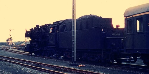 BR 051 403 Militärzug Manöver Panzer Hechtwagen 1969 Bahnhof Bad Oldesloe (6)