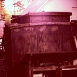 Bahnhof_Trittau_1966_alter_preusischer_Reisezugwagen_als_Hutte_Schuppen-a