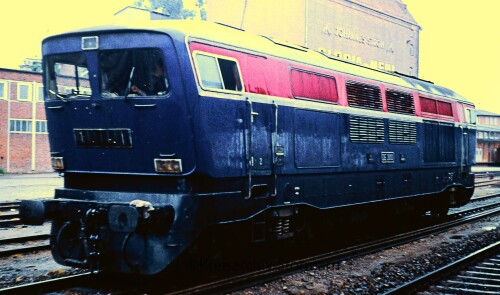 DE 2000 Henschel BR 202.0 DB Versuchslok Dieselelektriesch 1969 Bahnhof Bad Oldesloe (3)