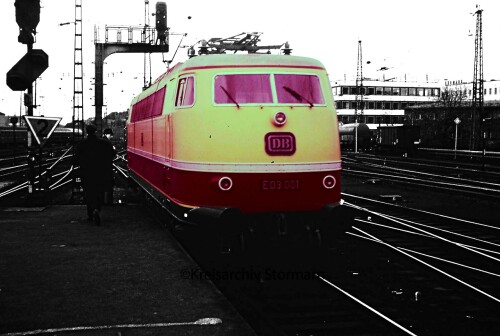 E 03 001 BR 103 1966 Hannover Hauütbahnhof Kopie Kopie