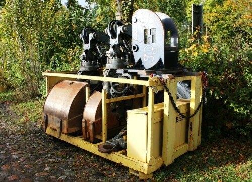 DB_Bagger_Schiene_Schienenbagger_Schwarzenbek_Bahnhof_Tausch_Weichen_Bauzug_2024_Okt_Streckenerneuer