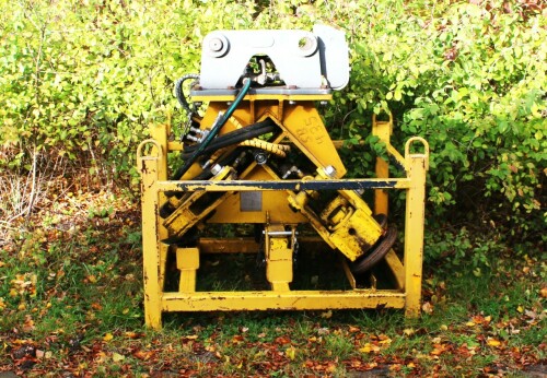 DB_Bagger_Schiene_Schienenbagger_Schwarzenbek_Bahnhof_Tausch_Weichen_Bauzug_2024_Okt_Streckenerneuer