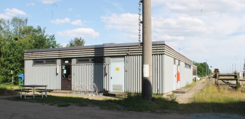 Maschen Gbf Nutzgebäude Wellblech DB AG Güterbahnhof 2024 Mai (15)