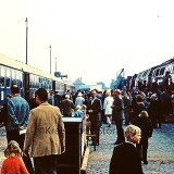 BR_218_BR_221_purpurrot_UIC_cobaltblau_Hamburg_Wandsbek_GbF_Guterbahnhof_Fahrzeugschau_DB_Deutsche_Bundesbahn