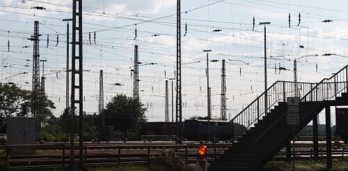 Hamburg Hafen BR 140 blau Bahn 2024 Mai (9)