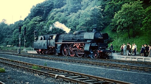 BR 018 323 Bahnhof Bornum Harz BR 18 323 1969 historischer Zug Dampfsonderfahrt Schützenwagen (5)
