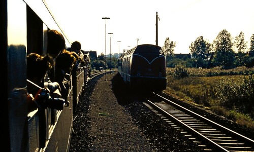 Norddeich Emdem Zubgegnung BR 043 BR 220 V 200 1975