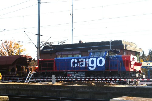 MAK_1700_SBB_Cargo_Schwarzenbek_Bahnhof_Modernisierung_2024_Bahnsteigdach_Bau (4)