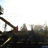 Mercedes_LKW_Zwei_Wege_Fahrzeug_Oberleitung_Montage_Schwarzenbek_Bahnhof_Modernisierung_2024-1