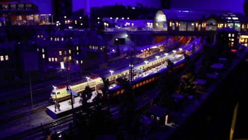 Miniaturwunderland_Miwula_BR_103_E_03_TEE (1)