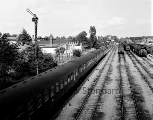 Skandinavien_Express_V_200_BR_220_Ahrensburg_Bahnhof_1960 (2)