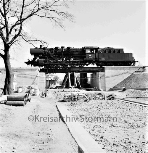 BR 50 Dampflok Kriegslok Bargteheide 1960 Lohe Eisenbahbrücke Bau