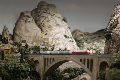 V 200 BR 220 Italien Italy rot Miniaturwunderland Miwula Italien 2024 Dez