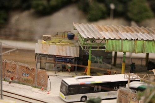 Miniaturwunderland Miwula Brasilien Brasilia in the streets of Rio de Janeiro a Busbahnhof (1)