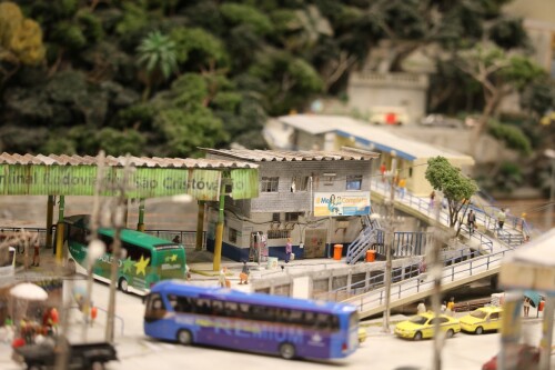 Miniaturwunderland Miwula Brasilien Brasilia in the streets of Rio de Janeiro a Busbahnhof (2)