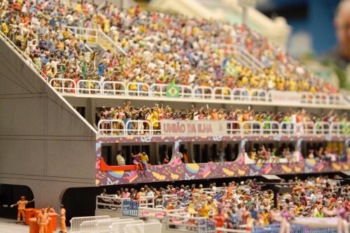 Miniaturwunderland_MiWuLa_Rio_de_Janeiro_bei-Nacht_Karneval-d.jpg