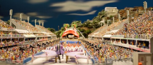 Miniaturwunderland_MiWuLa_Rio_de_Janeiro_bei-Nacht_Karneval-z-2.jpg