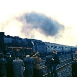 BR_012_063_Deutsche_Bundesbahn_1973_Dransfeld_Bahnhof_Dampflok-1