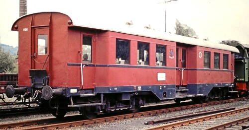 Essen Kupferdreh Bahnhof Lok 5 Personenwaggon