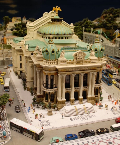 Rio_de_Janairo_Modellbahn_gauge_Railway_MiWuLa_Miniaturwunderland_H0-3_Opera.jpg