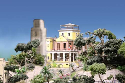 Rio_de_Janairo_Modellbahn_gauge_Railway_MiWuLa_Miniaturwunderland_H0-9_Villa.jpg