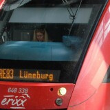 Lubeck_Hauptbahnhof_Regional-Express_20230608_Bahnhofshalle-1
