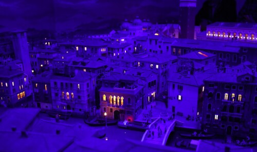 Miniaturwunderland_Venice_Venedig_Weltkulturerbe_MiWuLa_Modellbahn_H0-_dawn-8.jpg