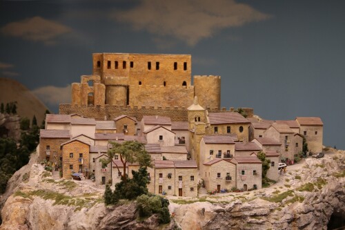 Italien_Italy_Burg_Dorf_Miniaturwunderland_MiWula_Masstab_H0---Kopie.jpg