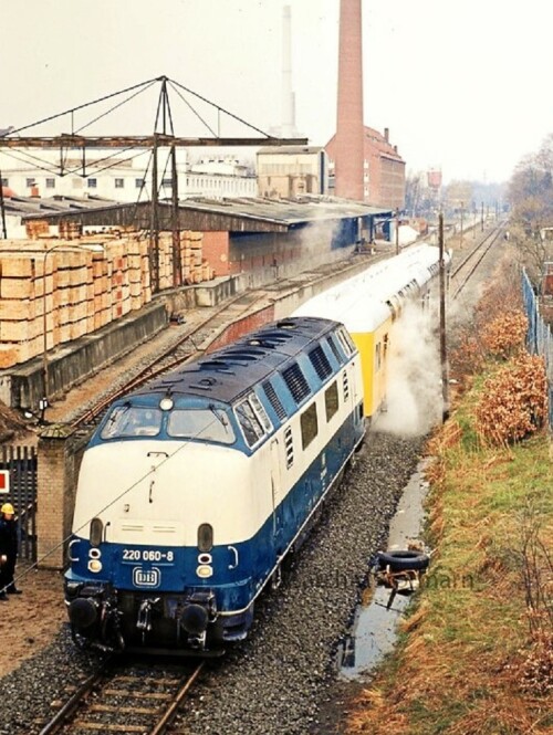 BR 220 060 Doppelstockwagen LBE DAB 6 Lübeck Hauptbahnhof 1983