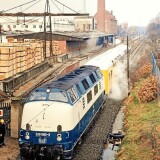 BR_220_060_Doppelstockwagen_LBE_DAB_6_Lubeck_Hauptbahnhof_1983