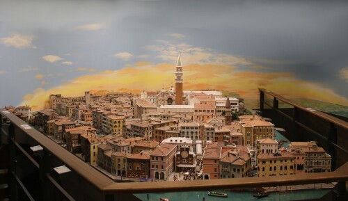 Miniaturwunderland_Venice_Venedig_Weltkulturerbe_MiWuLa_Modellbahn_H0-1a.jpg