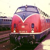 BR_220_075_V_200_007_BR_140_611_Doppeltraktion_Osnabruck_Hbf_Bahnhof_1984_Sonderzug