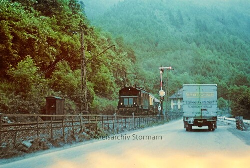 Höllentalbahn E 44 Hirschsprung Bahnhof Signal Oberleitung 1967 (3)