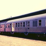 travemunde_bahnhof_1986_V_200_DoSto_LBE_Doppelstockwagen_Silberling_3.-Klasse-Steuerwagen_Hasenkasten-2