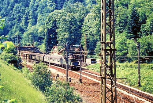 Höllentalbahn E 44 Hirschsprung Bahnhof Signal Oberleitung 1967 (1)