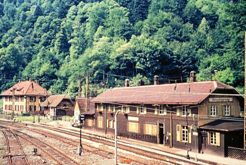 Höllentalbahn Hirschsprung Bahnhof Signal Oberleitung 1967 Weichen Gleisanlagen (3)