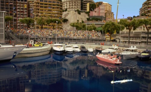 Monaco_Luxusyachten_Miniaturwunderland_Miwula_H0_Modellanlage_Modellbau-61.jpg
