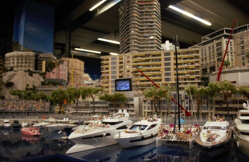 Monaco_Luxusyachten_Miniaturwunderland_Miwula_H0_Modellanlage_Modellbau-64---Kopie.jpg