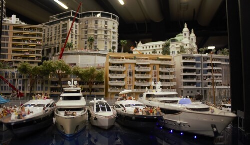 Monaco_Luxusyachten_Miniaturwunderland_Miwula_H0_Modellanlage_Modellbau-67.jpg
