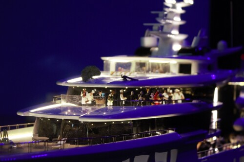 Monaco_grose_Luxusyachten_Miniaturwunderland_Miwula_H0_Modellanlage_Modellbau-5.jpg