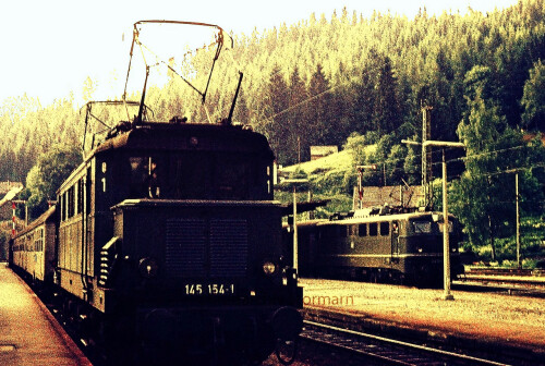 BR 145 154 E44 E10 BR110 Bahnhof Neustadt Schwarzwald E Lok DB Deutsche Bundesbahn 1974 dx
